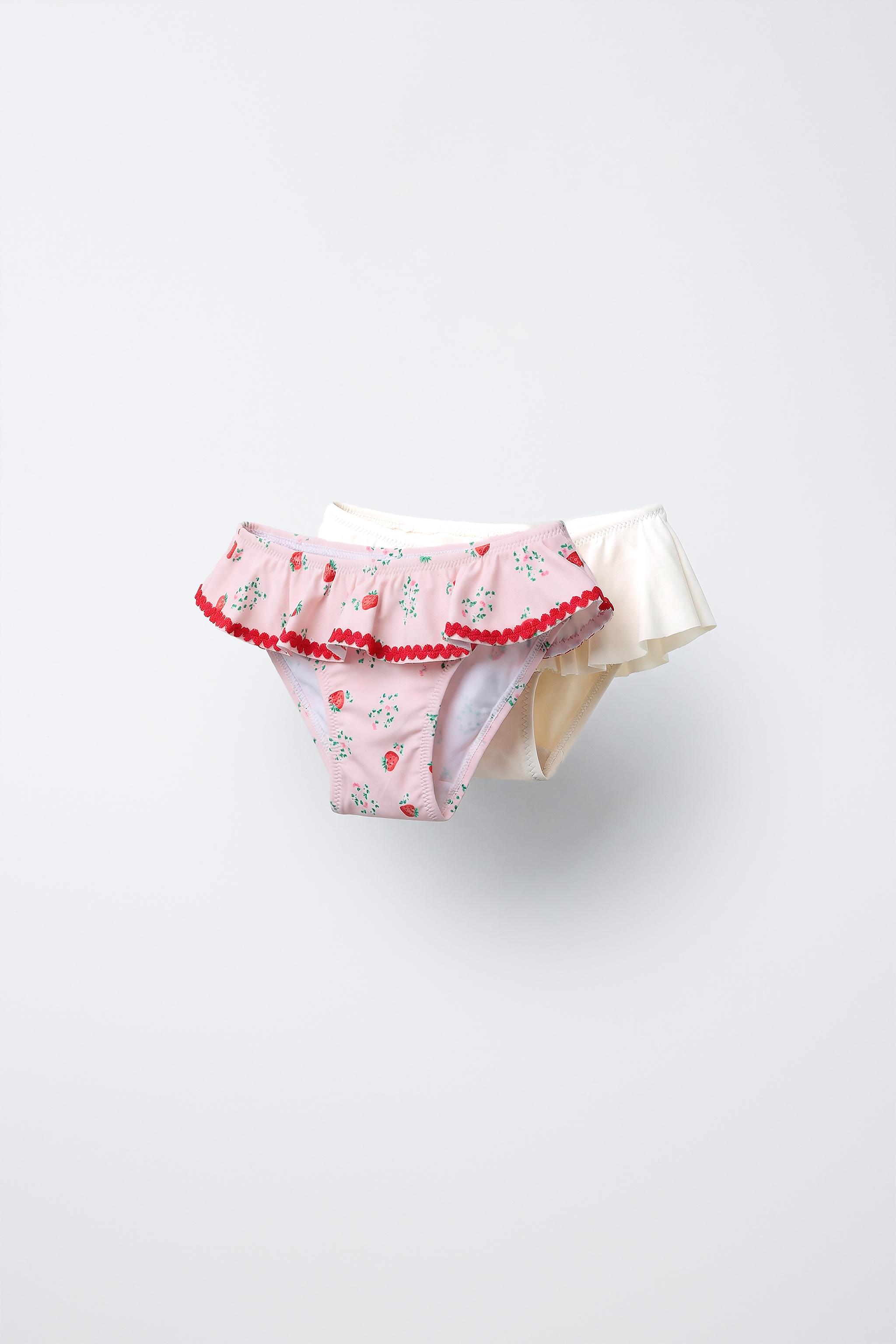 1-6 ANS/ LOT DE DEUX CULOTTES BAIN À VOLANTS ET FRAISES